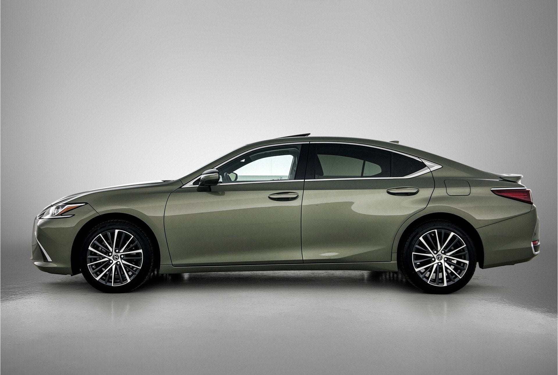 Lexus ES 300h 35th Edition | BTW Voertuig | Dealeronderhoude, Auto's, Gebruikt, 4 cilinders, 1655 kg, Bedrijf