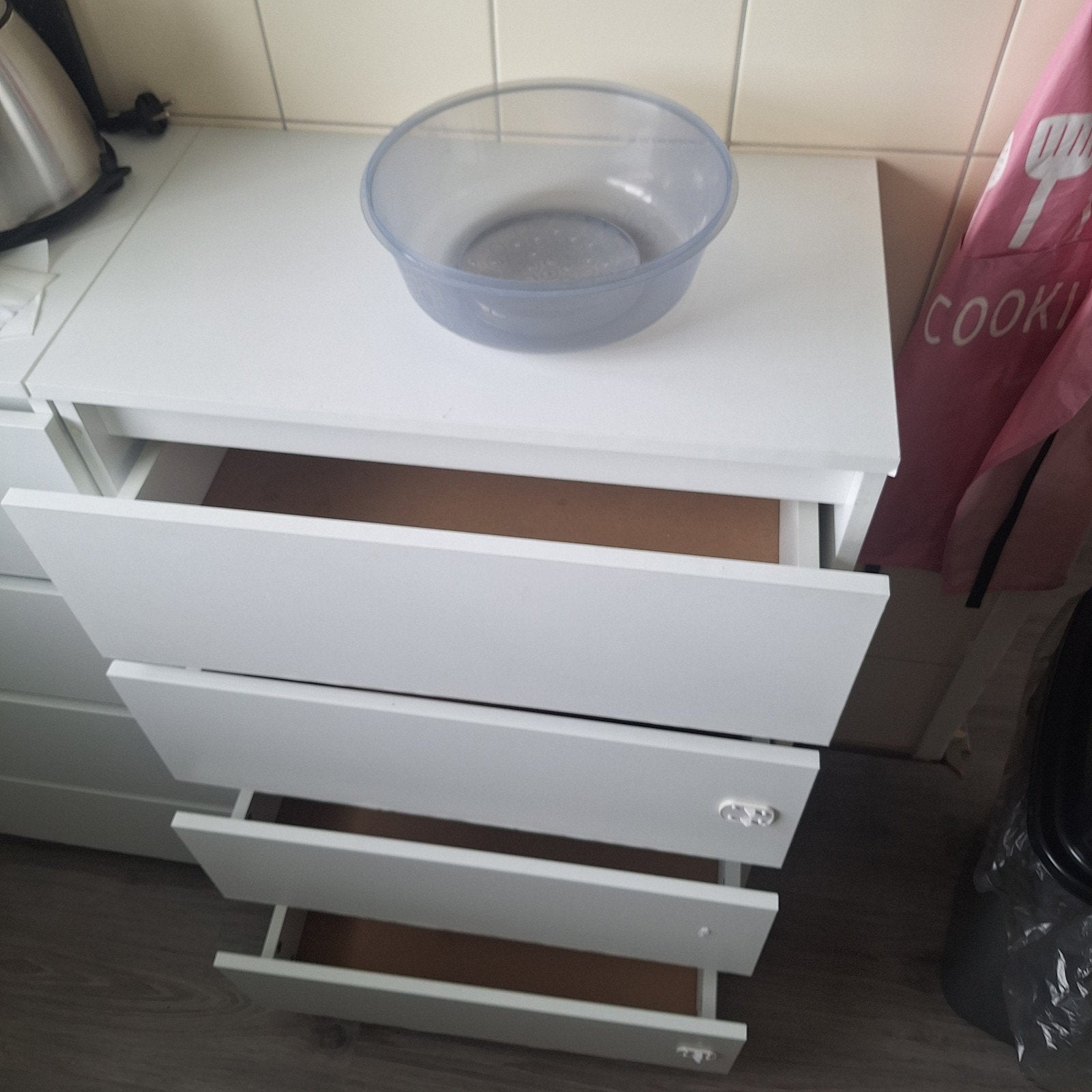 Witte ladekast met 4 laden - bezorging mogelijk, Gebruikt, 3 of 4 laden, Minder dan 100 cm, 25 tot 50 cm