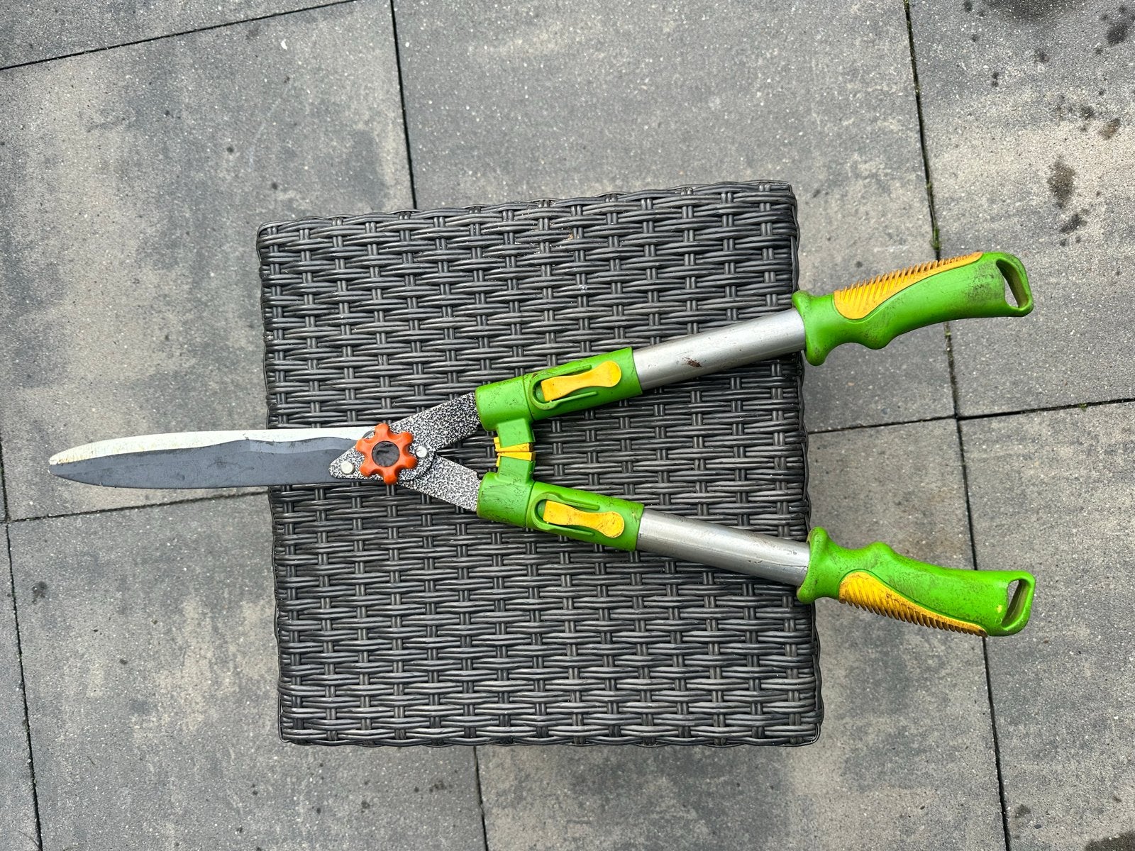 Heggenschaar - Gebruikt maar in goede staat, Tuin en Terras, Ophalen, Gebruikt, Overige soorten