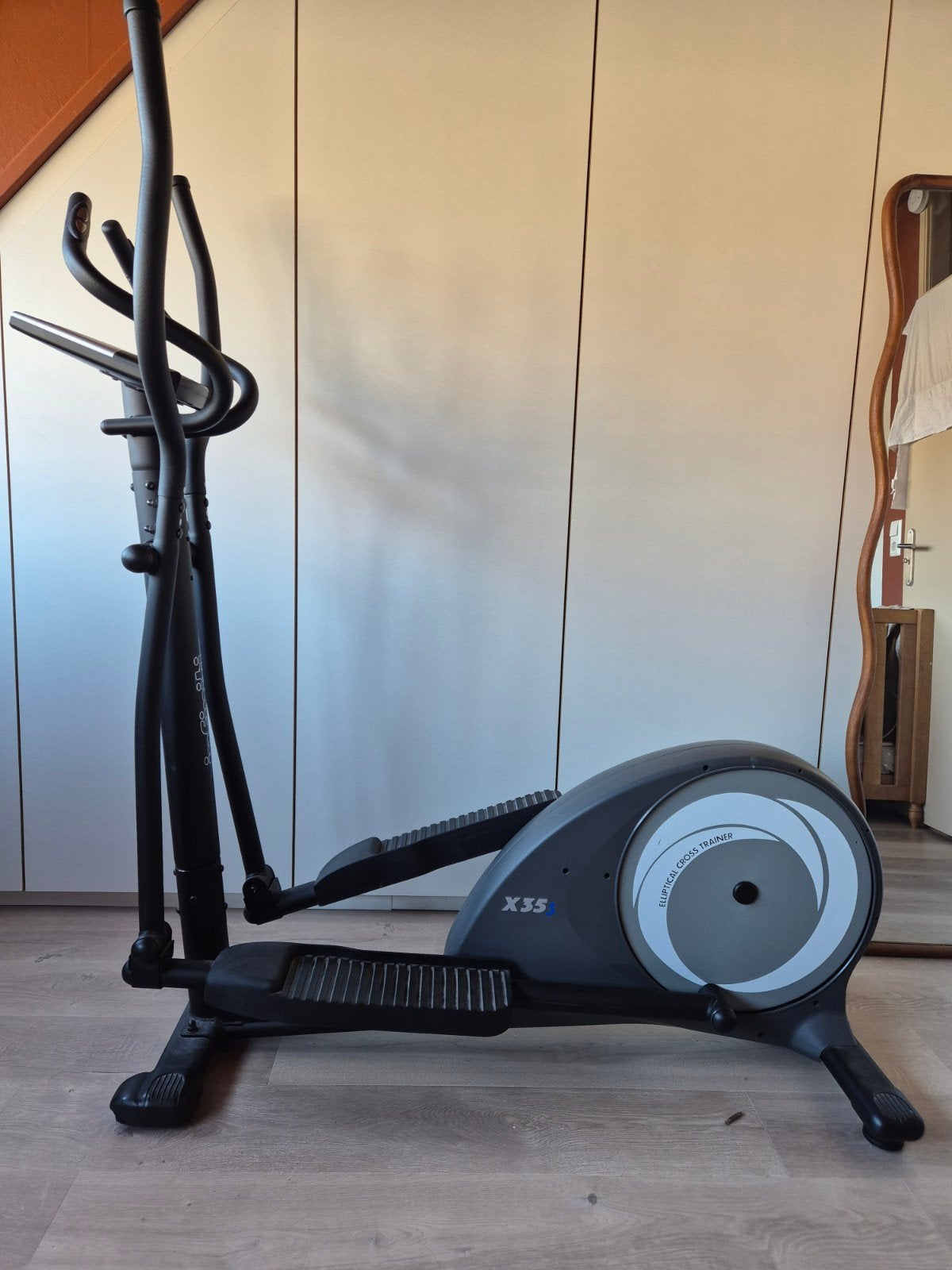 Infiniti Fitness Systems X35 Crosstrainer, Ophalen, Gebruikt, Crosstrainer, Metaal