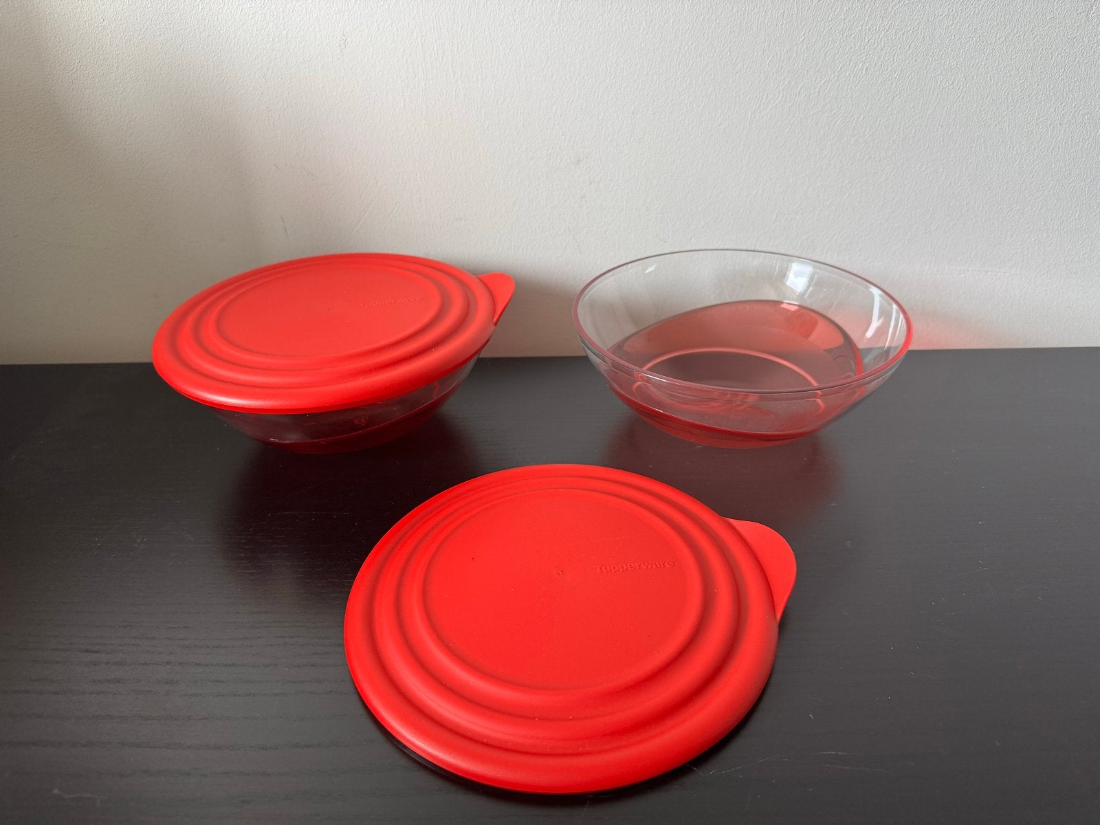 Tupperware Eleganzia schaal 600 ml - Nieuw, Schaal, Nieuw, Ophalen of Verzenden, Met deksel