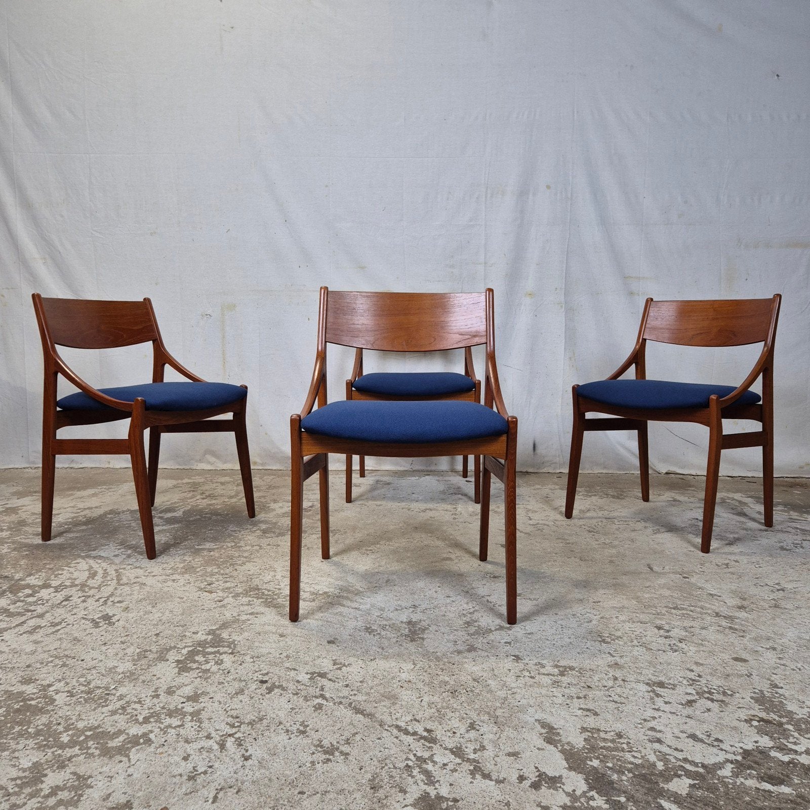 Vestervig Eriksen, vintage jaren 60 Deense eetkamerstoelen, Huis en Inrichting, Stoelen, Ophalen, Blauw, Vestervig Eriksen, Scandinavisch, Deens, Zeldzaam, Mid Century Danish
