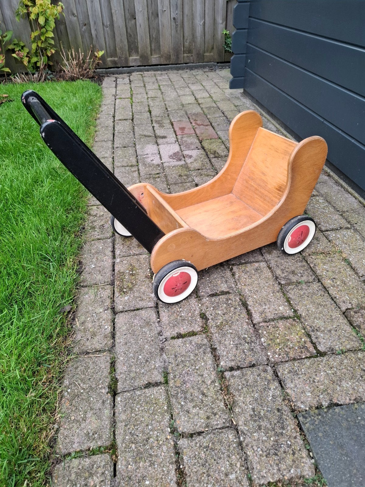 Van Dijk loopkar voor blokken of poppen, Kinderen en Baby's, Ophalen, Duw- of Trekspeelgoed
