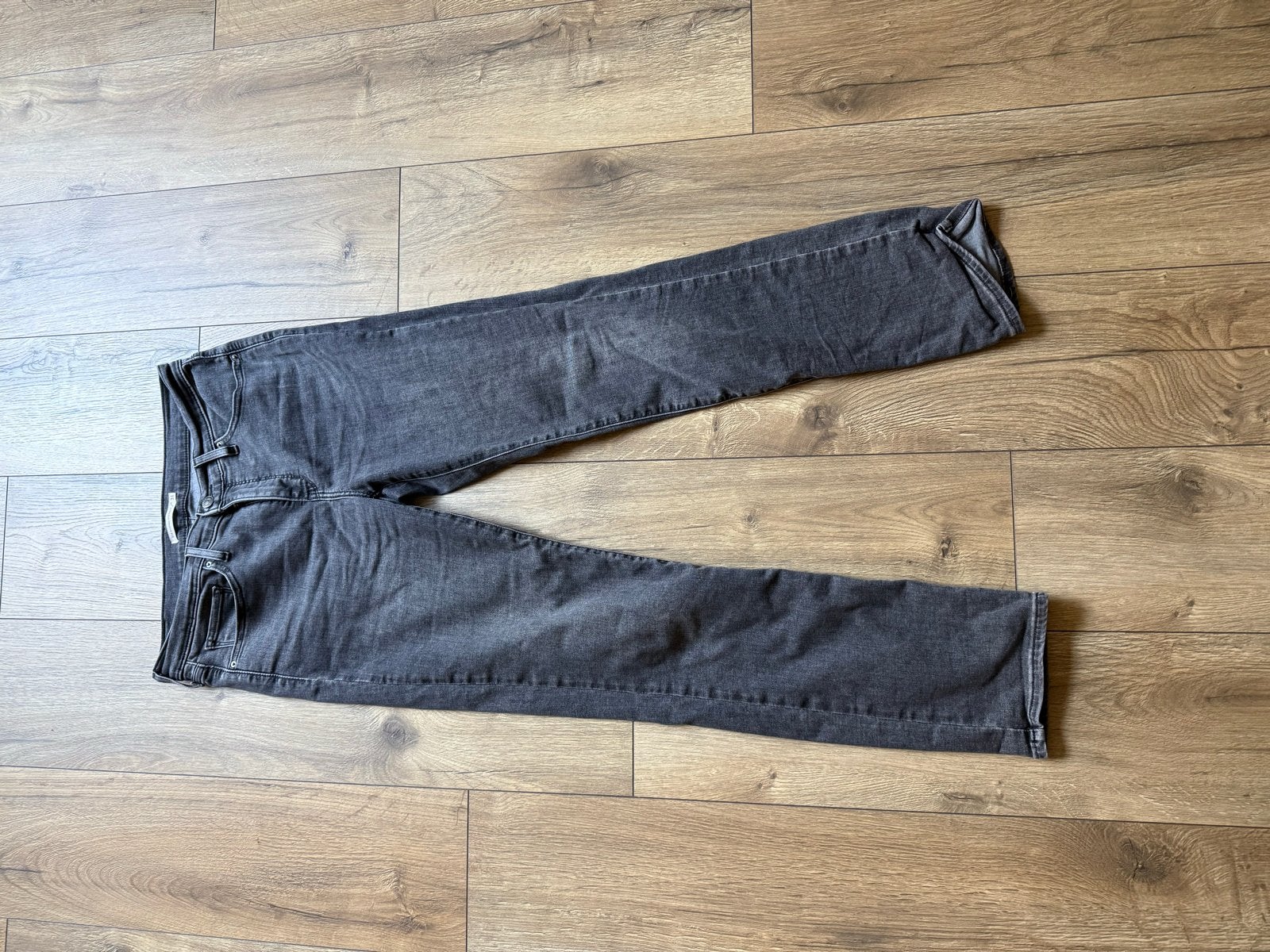 Levi's 721 High Rise Skinny Jeans - Grijs, Ophalen of Verzenden, Zo goed als nieuw, Grijs, W30 - W32 (confectie 38/40)