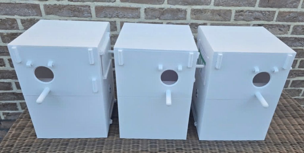 PVC Nestblokken, Ophalen, Zo goed als nieuw, Kooi-accessoires