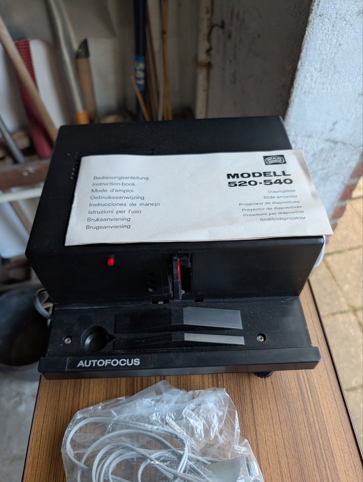 Vintage diaset compleet: Braun projectoren, scherm & bakken, Ophalen, Gebruikt