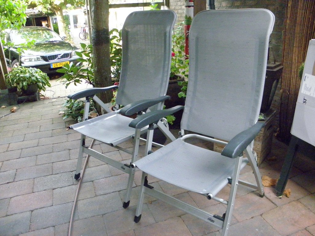 2 grijze campingstoelen vrijbuiter samen 30 euro, Caravans en Kamperen, Ophalen, Gebruikt, Campingstoel
