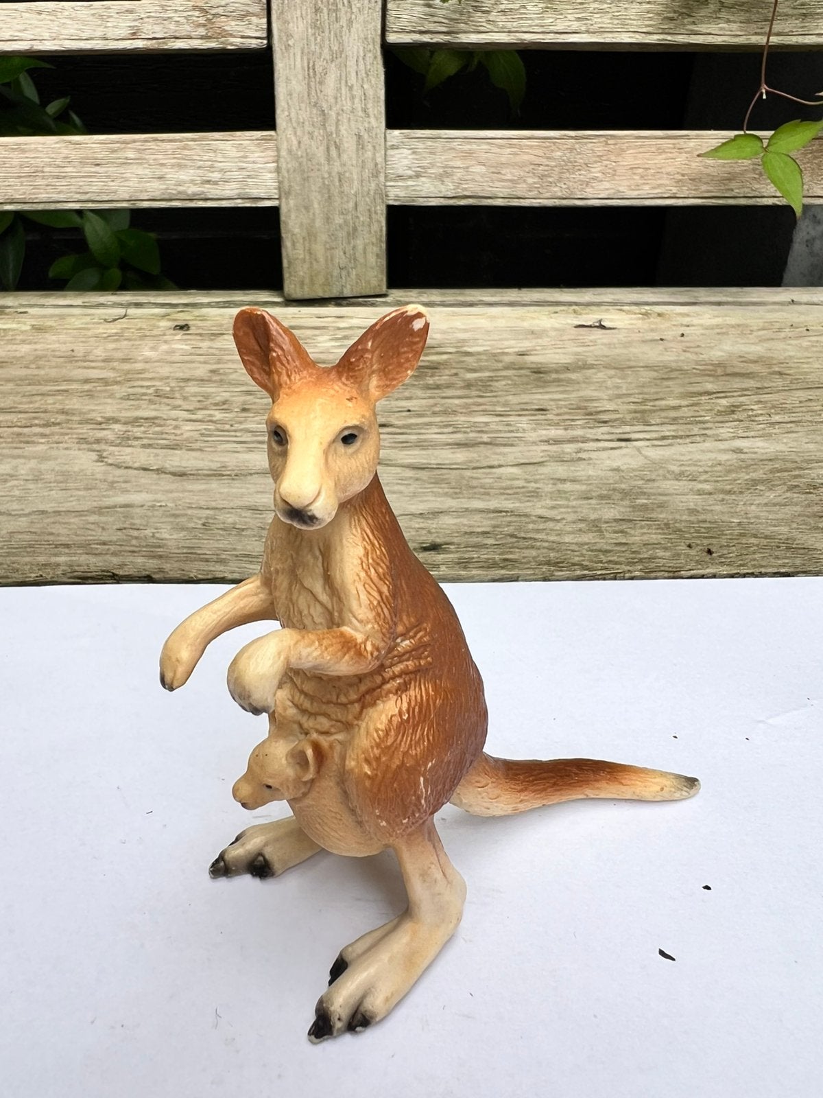 Kangoeroe met jong in buidel Schleich 14174 uiit 2000, Ophalen of Verzenden