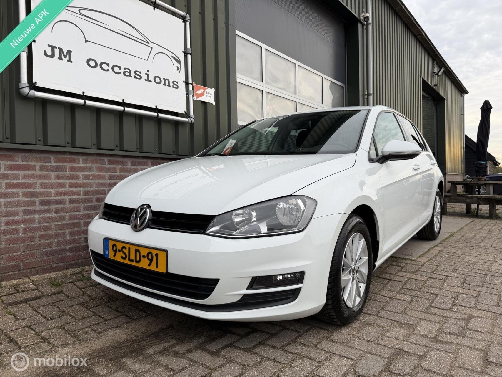 Volkswagen Golf 1.2 TSI Highline|Clima|Cruise|Lm velgen|APK, Voorwielaandrijving, Euro 5, 86 pk, Gebruikt