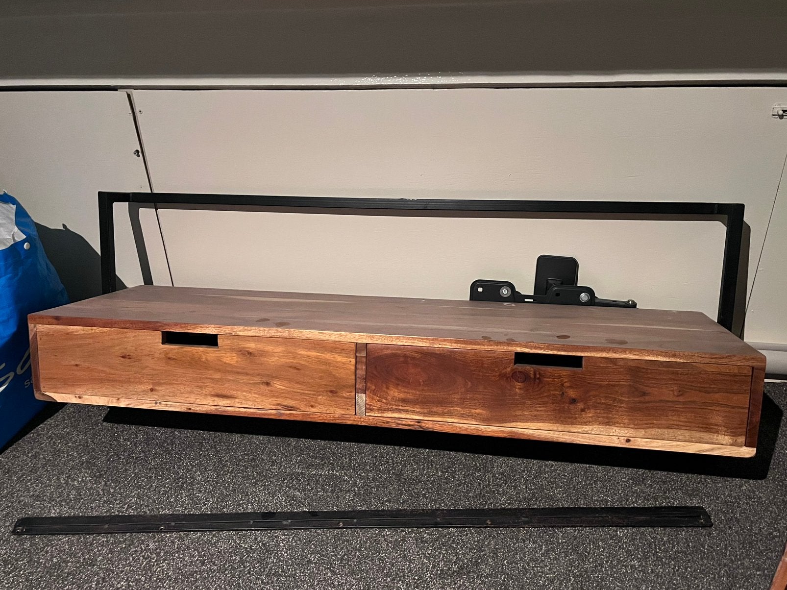 Hang kastje voor bijv onder tv., Huis en Inrichting, 100 tot 150 cm, Ophalen of Verzenden, Zo goed als nieuw, Minder dan 100 cm