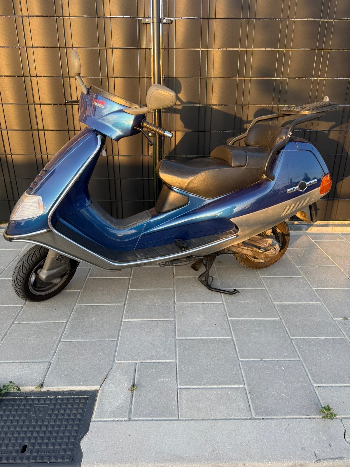 180cc hexagon 150cc, Ophalen, Gebruikt, Zip, Benzine