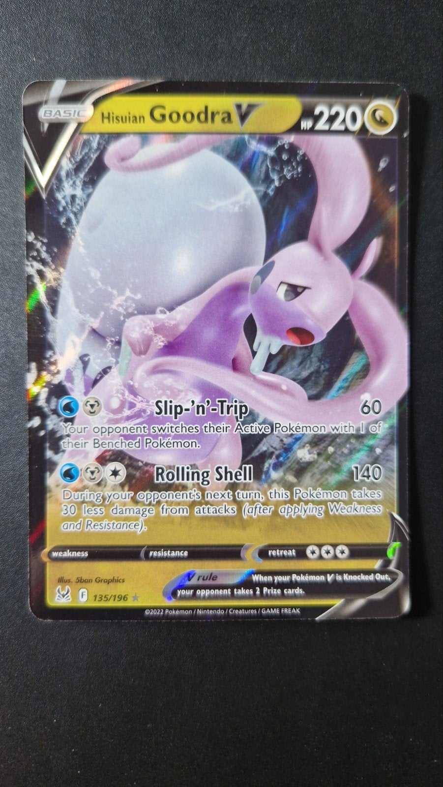 Hisuian Goodra V 135/196 Sword&Shield Lost Origin Pokemon, Ophalen of Verzenden, Nieuw, Losse kaart
