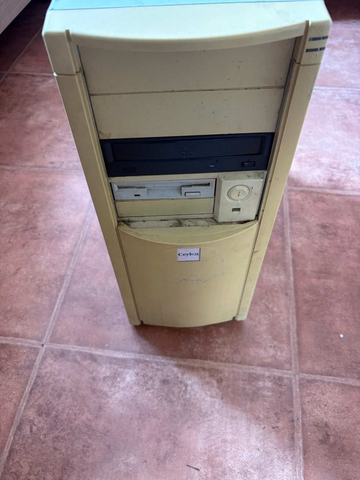 Vintage Pentium III/Celeron PC met GeForce2 MX400 werkend, Computers en Software, Gebruikt, Minder dan 4 GB, Minder dan 2 Ghz
