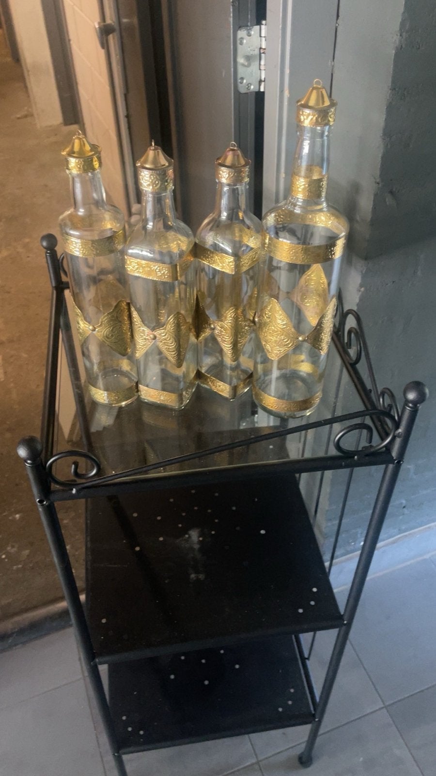 Gouden flessen voor olie en drinken, Ophalen of Verzenden