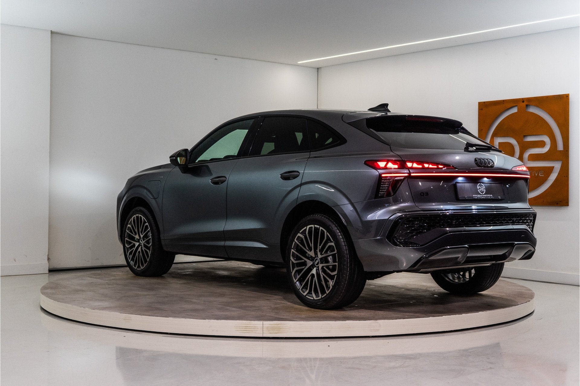 Audi Q3 Sportback e-hybrid 272PK | MY 2026 PER DIRECT LEVERB, Auto's, 12 maanden, 1800 kg, 1498 cc, Zwart