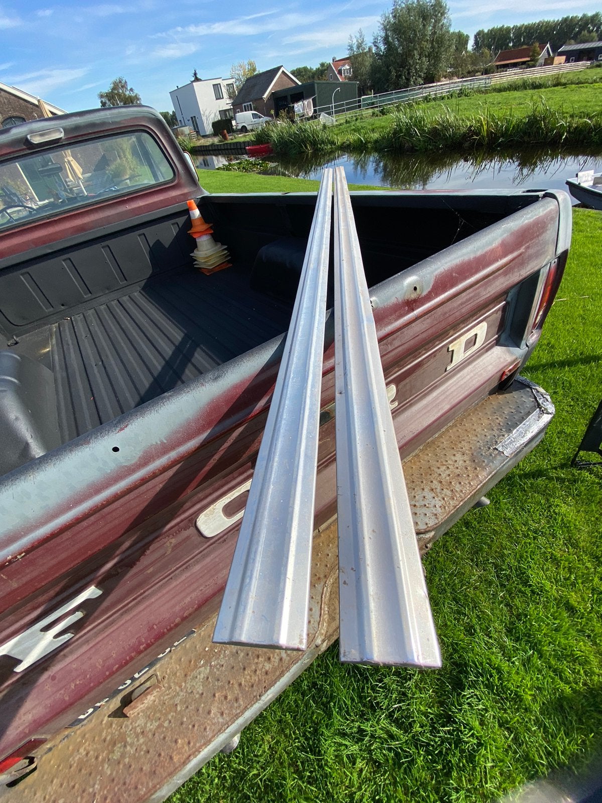 Sierlijsten ford f100/150, Auto-onderdelen, Ophalen of Verzenden, Ford, Achterklep