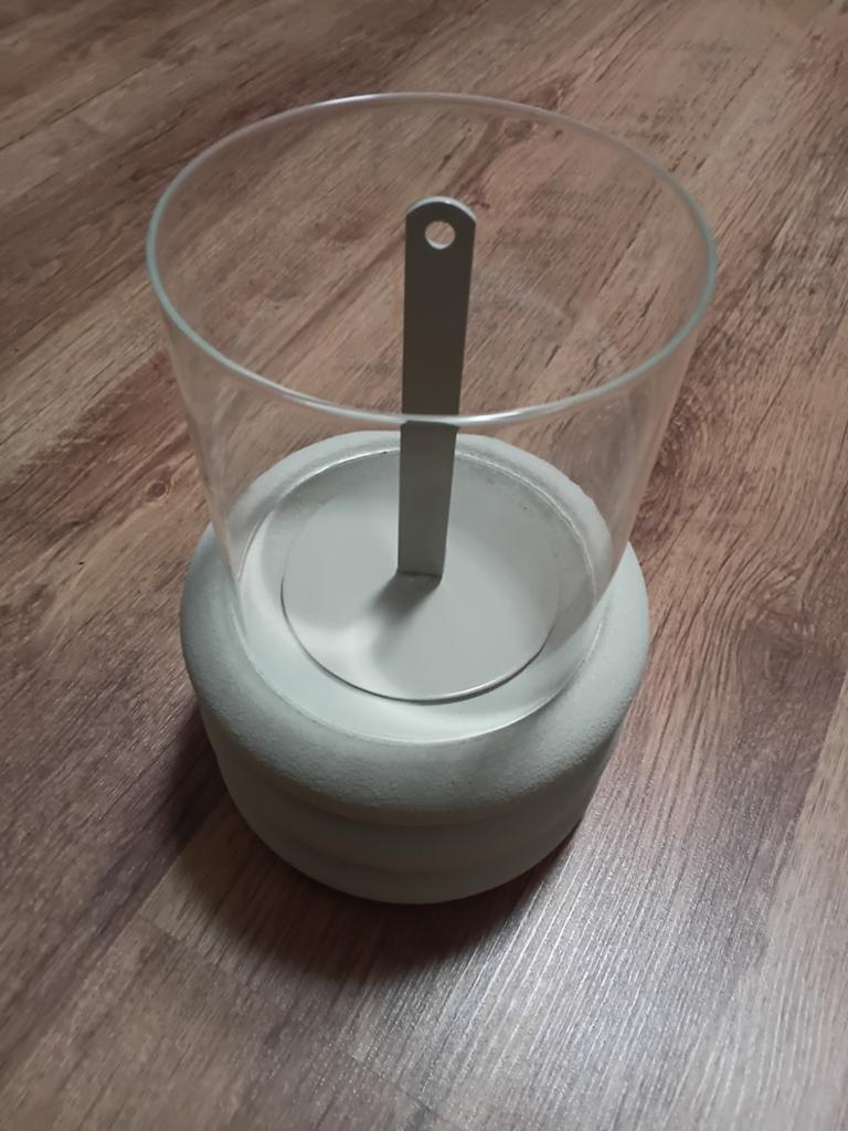 Nieuwe Kandelaar met Glazen Windlicht, Ophalen, Overige materialen, Nieuw, Grijs
