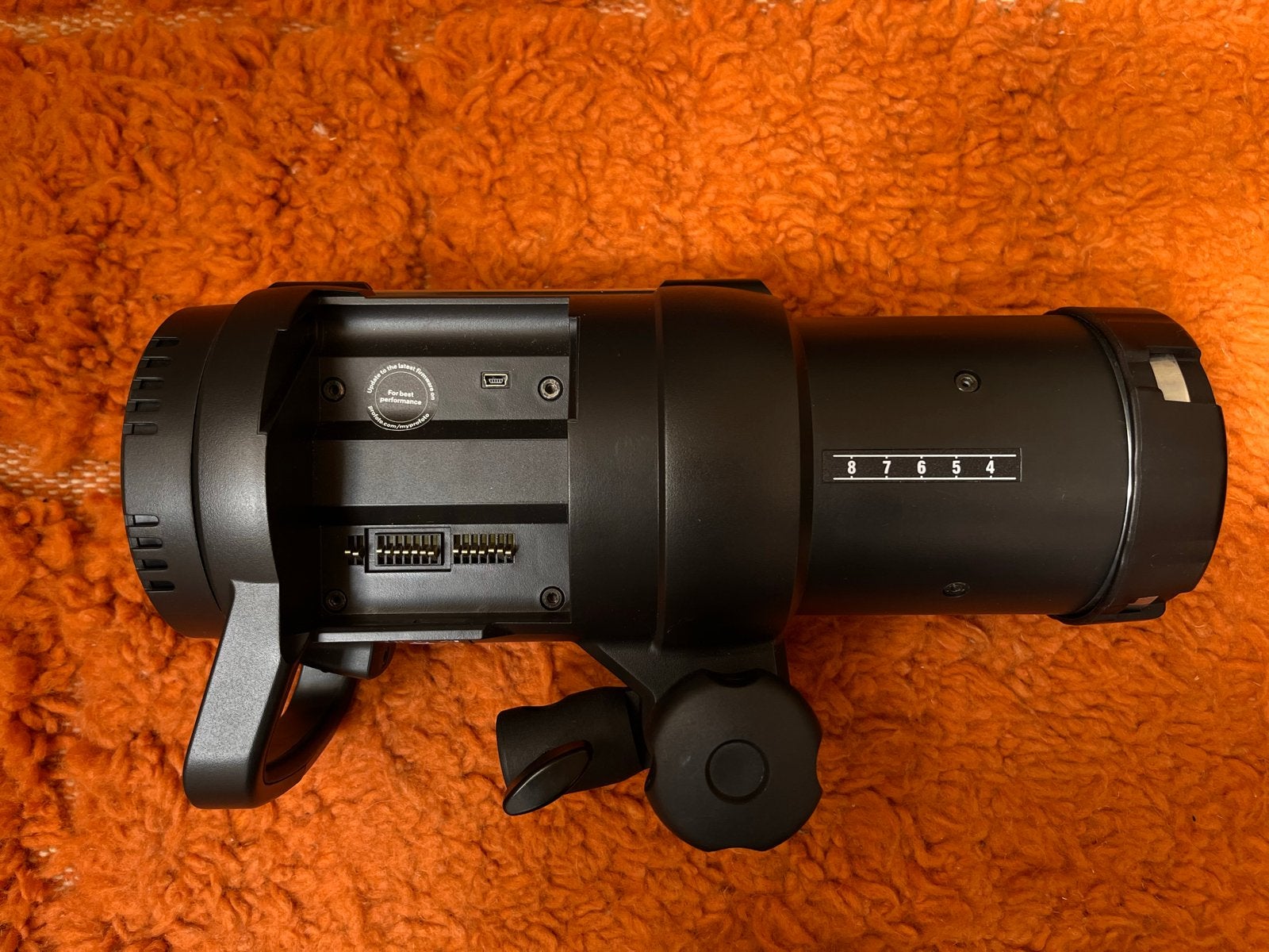 Profoto B1 500 AirTTL flitser met 2 accu's en lader, Ophalen of Verzenden, Zo goed als nieuw, Lamp of Flitsset