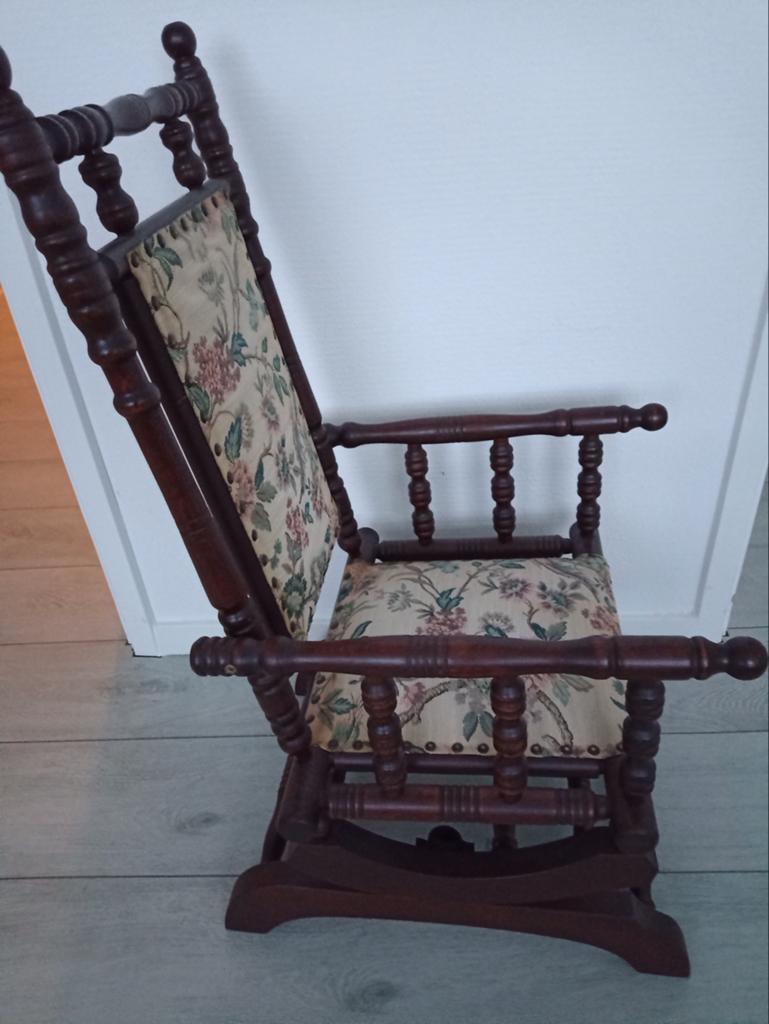 Antieke poppen schommelstoel, Antiek en Kunst, Ophalen of Verzenden