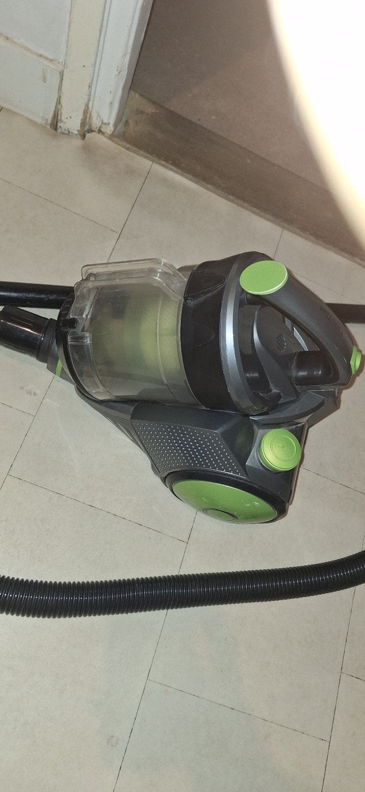 Tristar Multi Cyclone Stofzuiger SZ-3135 - 700W, Ophalen, Overige merken, Gebruikt, Sledestofzuiger