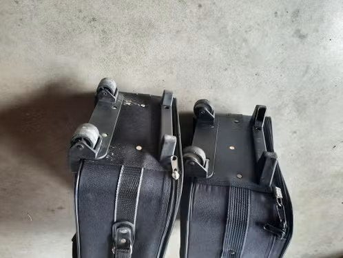 Twee rolkoffers, Ophalen, Uitschuifbare handgreep, 45 tot 55 cm, Minder dan 50 cm