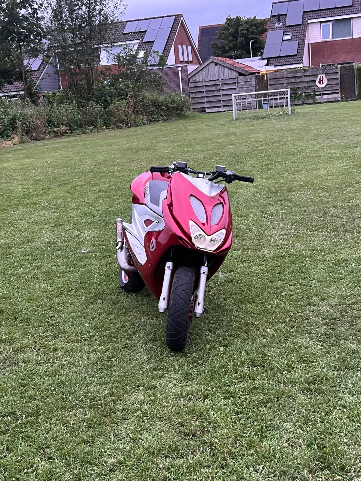 Aerox 70cc 2DE EIGENAAR!!, Fietsen en Brommers, Scooters | Yamaha, Ophalen of Verzenden, Zo goed als nieuw, Tweetakt, Aerox