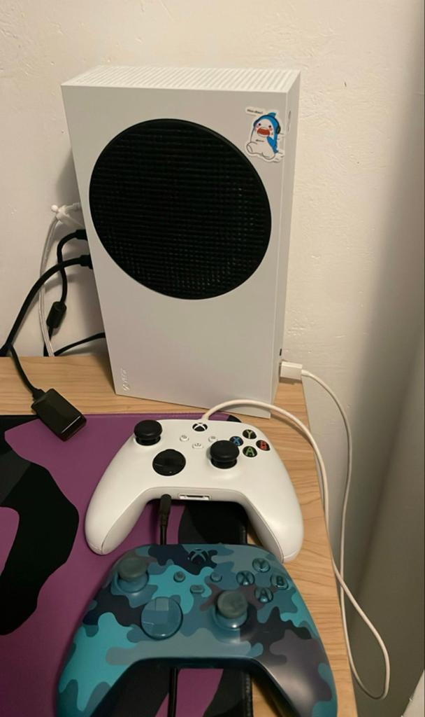 Xbox Series S met 2 controllers (ruilen voor PC), Ophalen, Zo goed als nieuw, Xbox Series S