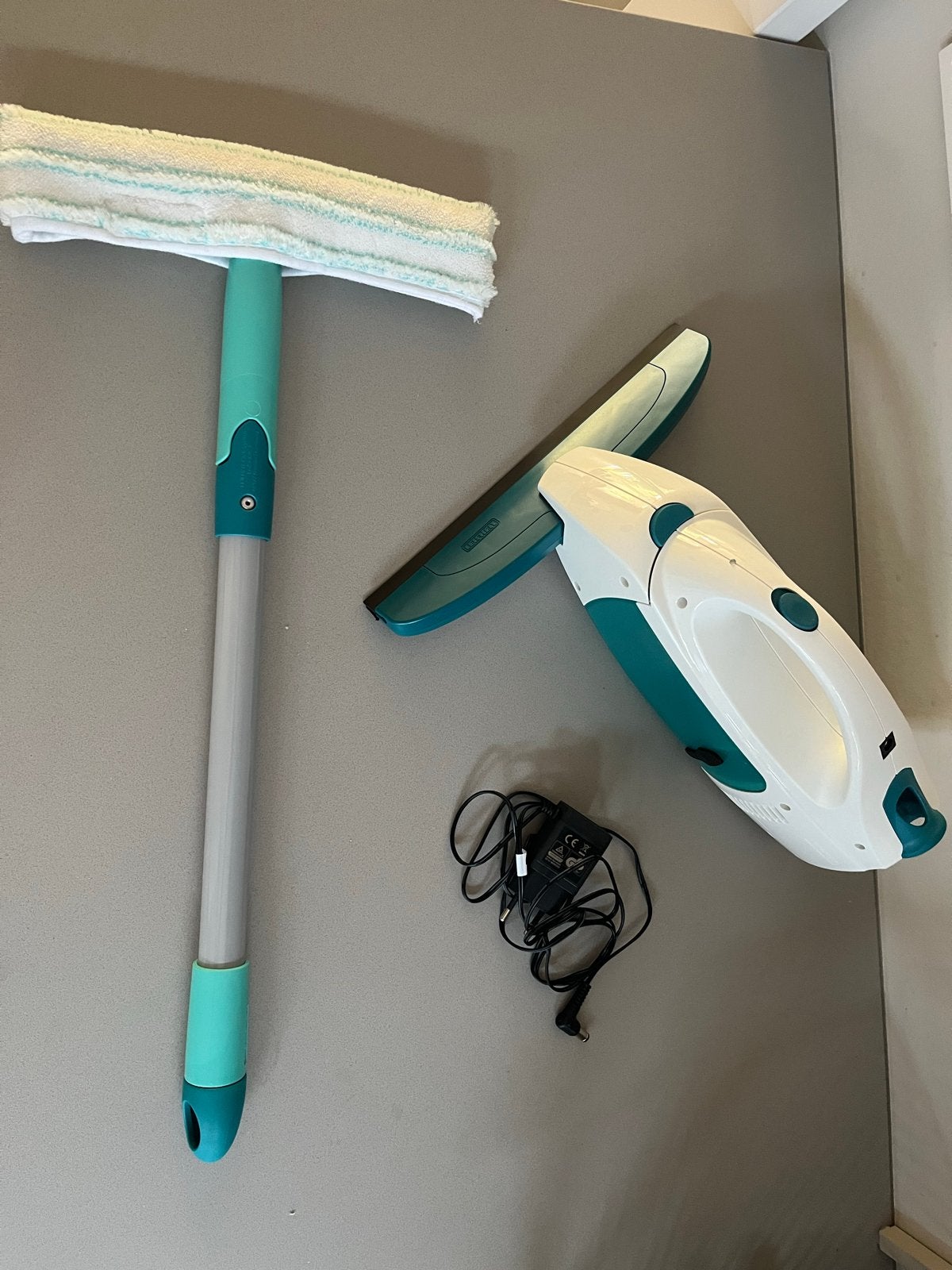 Leifheit Raamwisser set, Huis en Inrichting, Schoonmaakartikelen, Ophalen, Raamwisser of Trekker