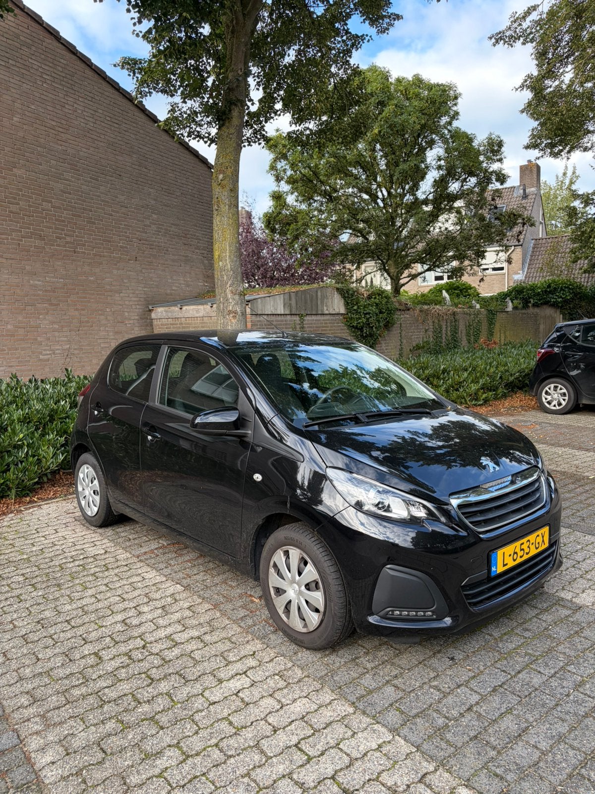 Peugeot 108 1.0 E-vti 72pk 5D 2021 Zwart, 4 stoelen, Zwart, Origineel Nederlands, Handgeschakeld