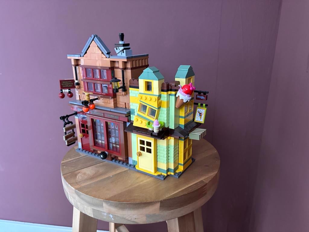 LEGO Harry Potter Zwerkbalpaleis en IJssalon Set - 76452, Ophalen of Verzenden, Zo goed als nieuw