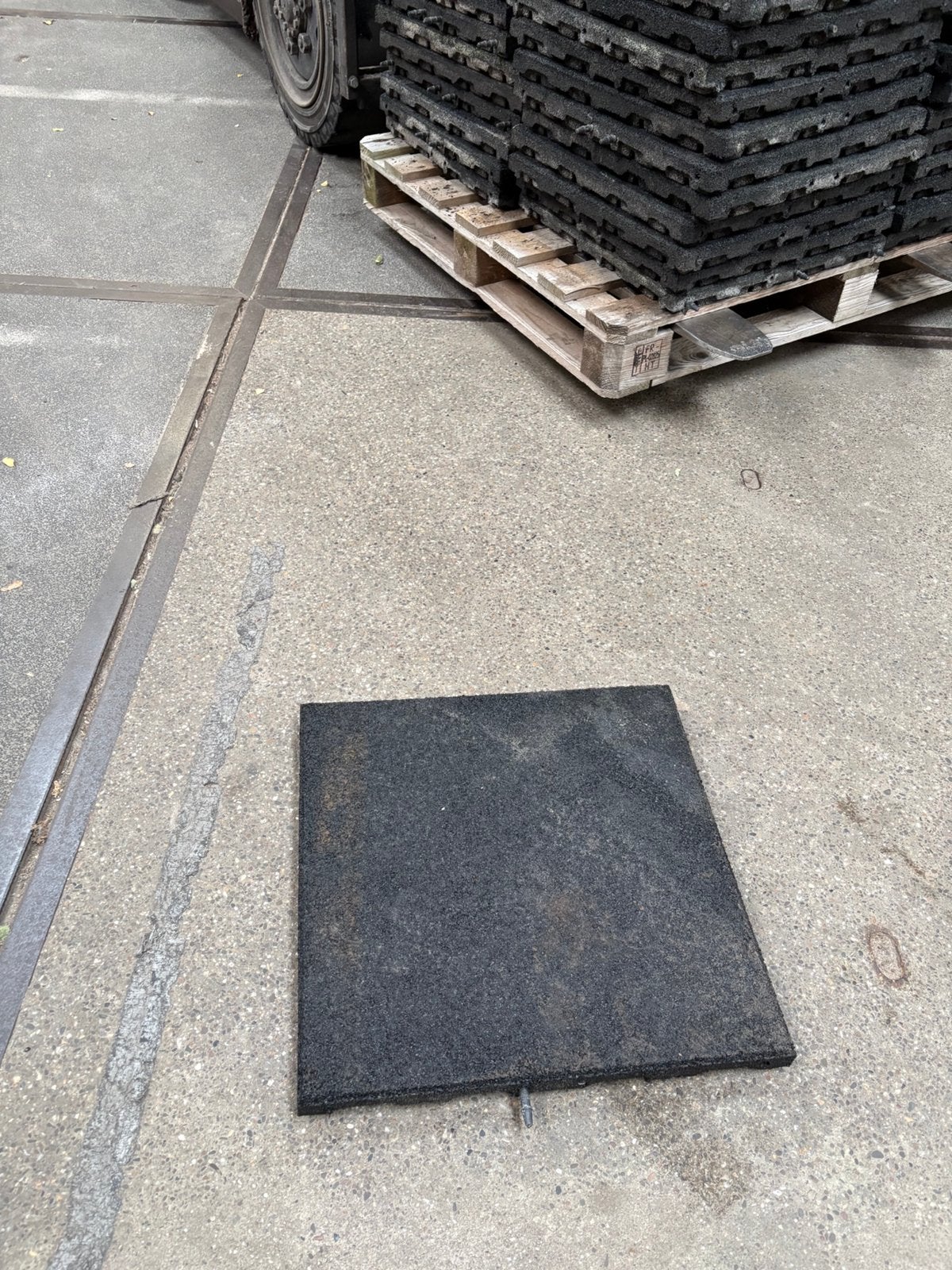 Zwarte rubberen tegels, Ophalen, ., Overige typen, Rubber