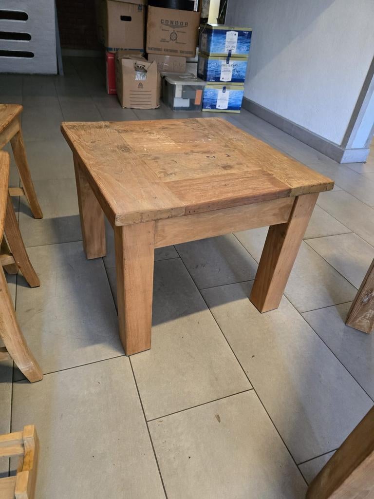 Blank teakhouten ( bijzet ) tafel.59x59 cm breed 48 cm hoog, Huis en Inrichting, Tafels | Sidetables, Ophalen, 25 tot 50 cm, 50 tot 100 cm