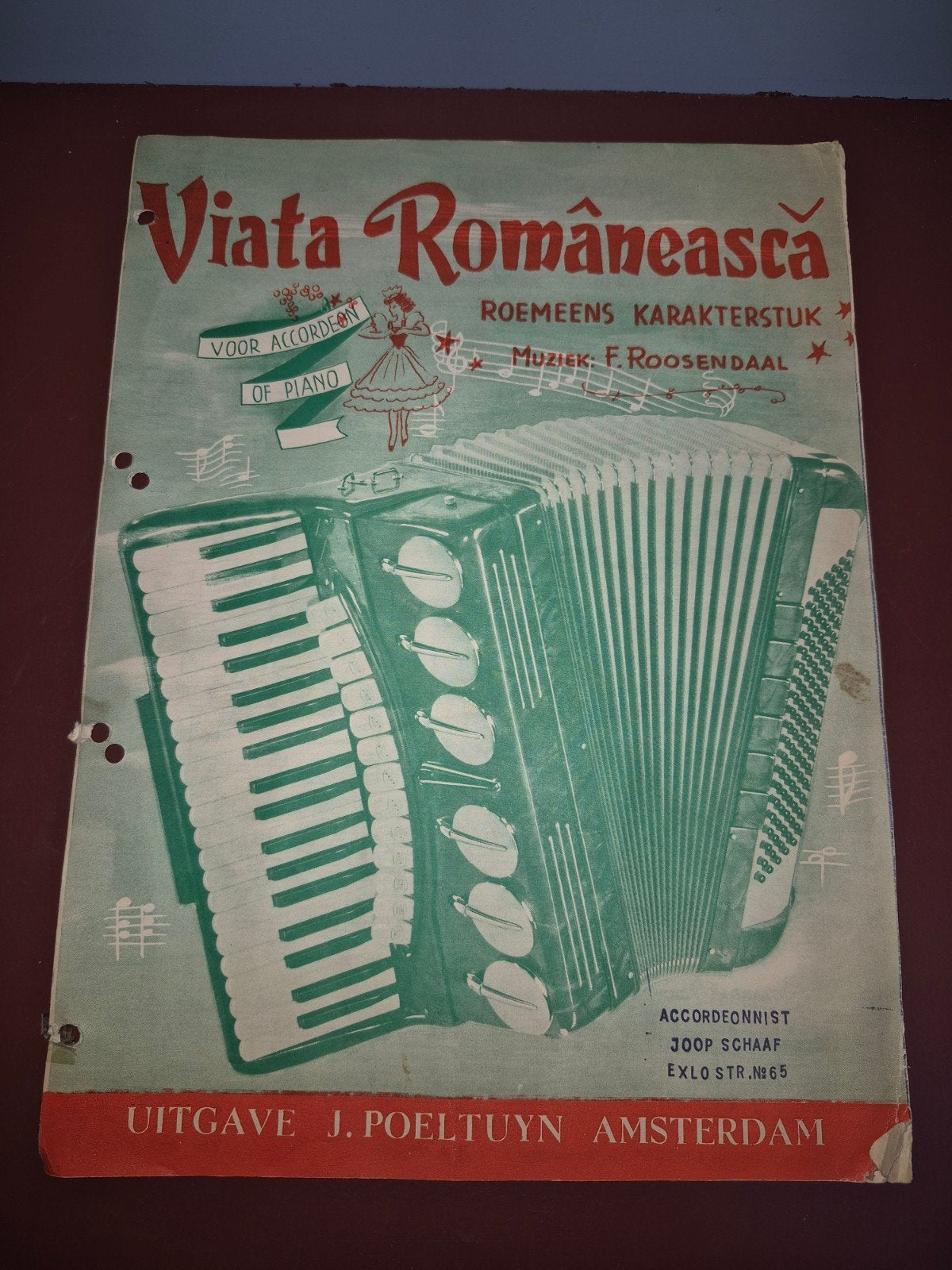 Viata Romaneasca -Roemeens karakterstuk voor accordeon/piano, Gebruikt, Wereldmuziek, Piano, Overige soorten