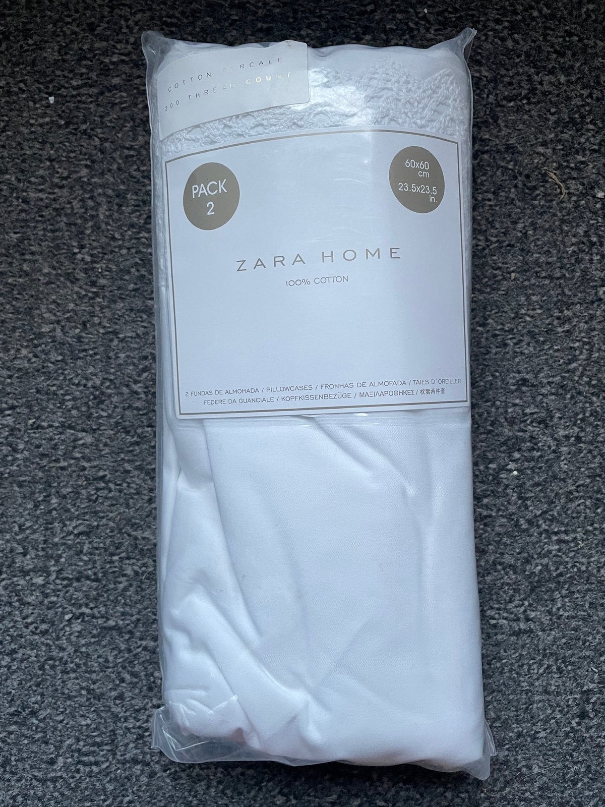 2 nieuwe witte slopen van Zara Home maat 60 x 60 cm., Eenpersoons, Katoen, Ophalen of Verzenden, Zo goed als nieuw
