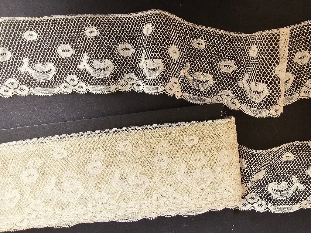 Oud fijn Frans kant 11 meter 5,5 cm breed  Rijsel? / nr. 112, Ophalen of Verzenden, Nieuw, Kant