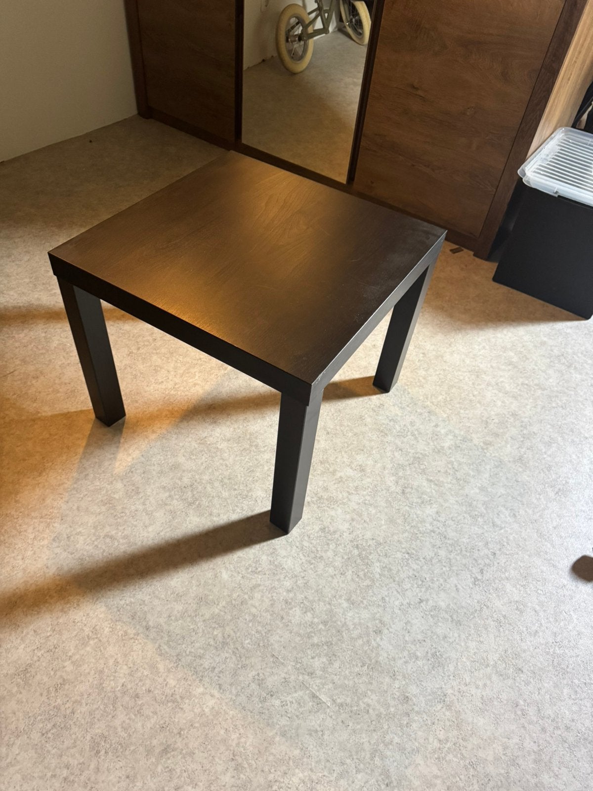 Gratis Tafeltje ikea, Huis en Inrichting, Tafels | Eettafels, Ophalen, Gebruikt, Tot twee personen, 50 tot 100 cm
