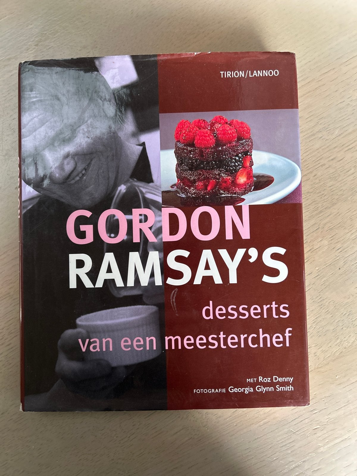 Gordon Ramsay's Desserts van een Meesterchef, Ophalen of Verzenden, Zo goed als nieuw, Taart, Gebak en Desserts