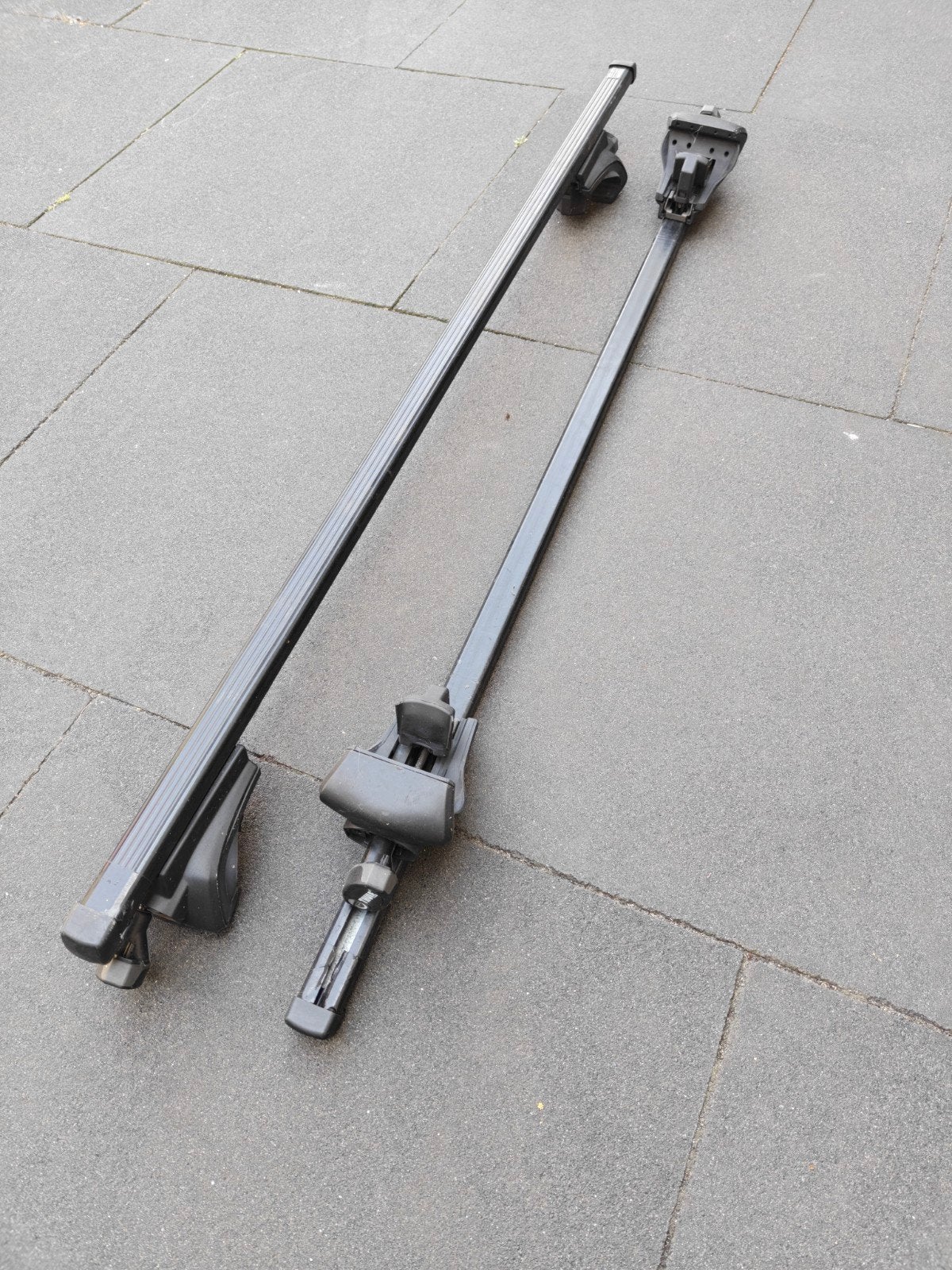 Thule dakdragers 129 cm voor auto's met dakrails, Auto diversen, Dakdragers, Ophalen, Gebruikt