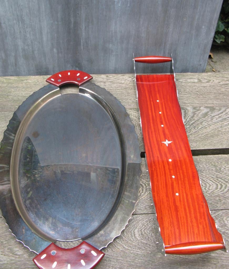 BOREK SIPEK 2x DIENBLAD/TRAY HOUT+METAAL DESIGN, Antiek en Kunst, Kunst | Designobjecten, Ophalen of Verzenden
