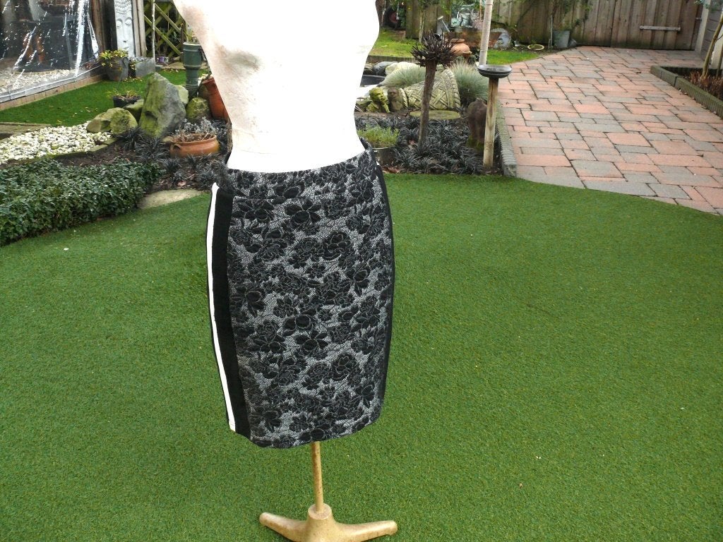 Norah rok maat S als nieuw NU 5 euro !!, Kleding | Dames, Meerkleurig, Ophalen of Verzenden, Zo goed als nieuw, Knielengte