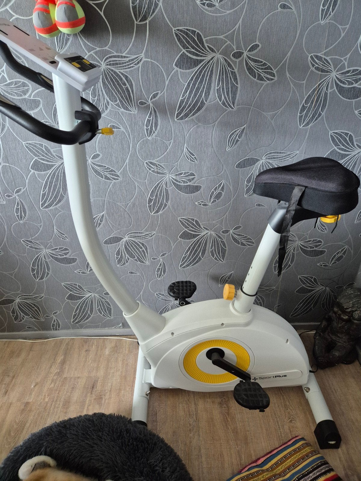 SportPlus Hometrainer - Verstelbaar, Wifi, Verplaatsbaar, Sport en Fitness, Fitnessapparatuur, Ophalen
