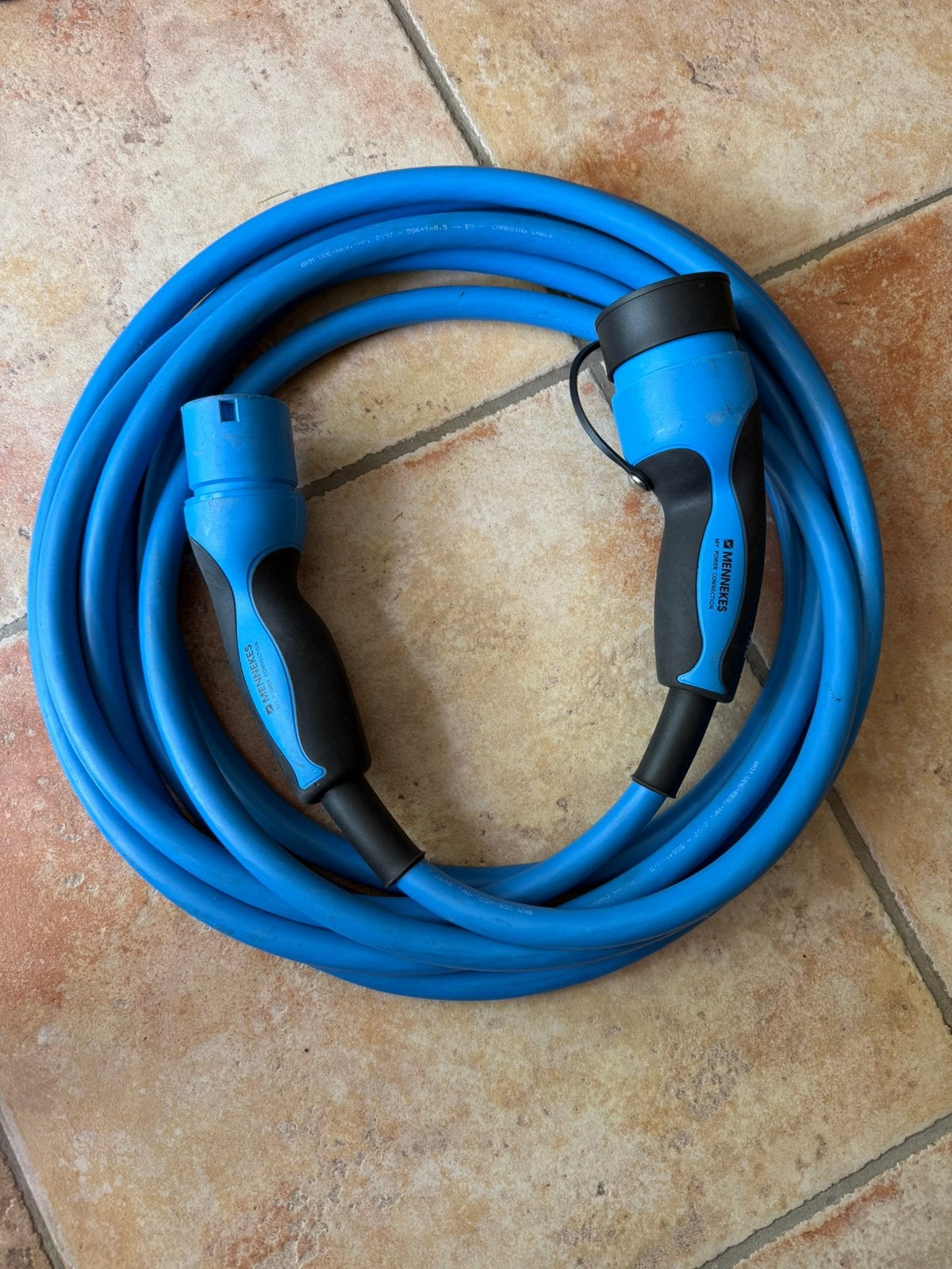 Tesla laadkabel Mennekes 32A 480V 7,5m, Ophalen, Gebruikt, Laadkabel