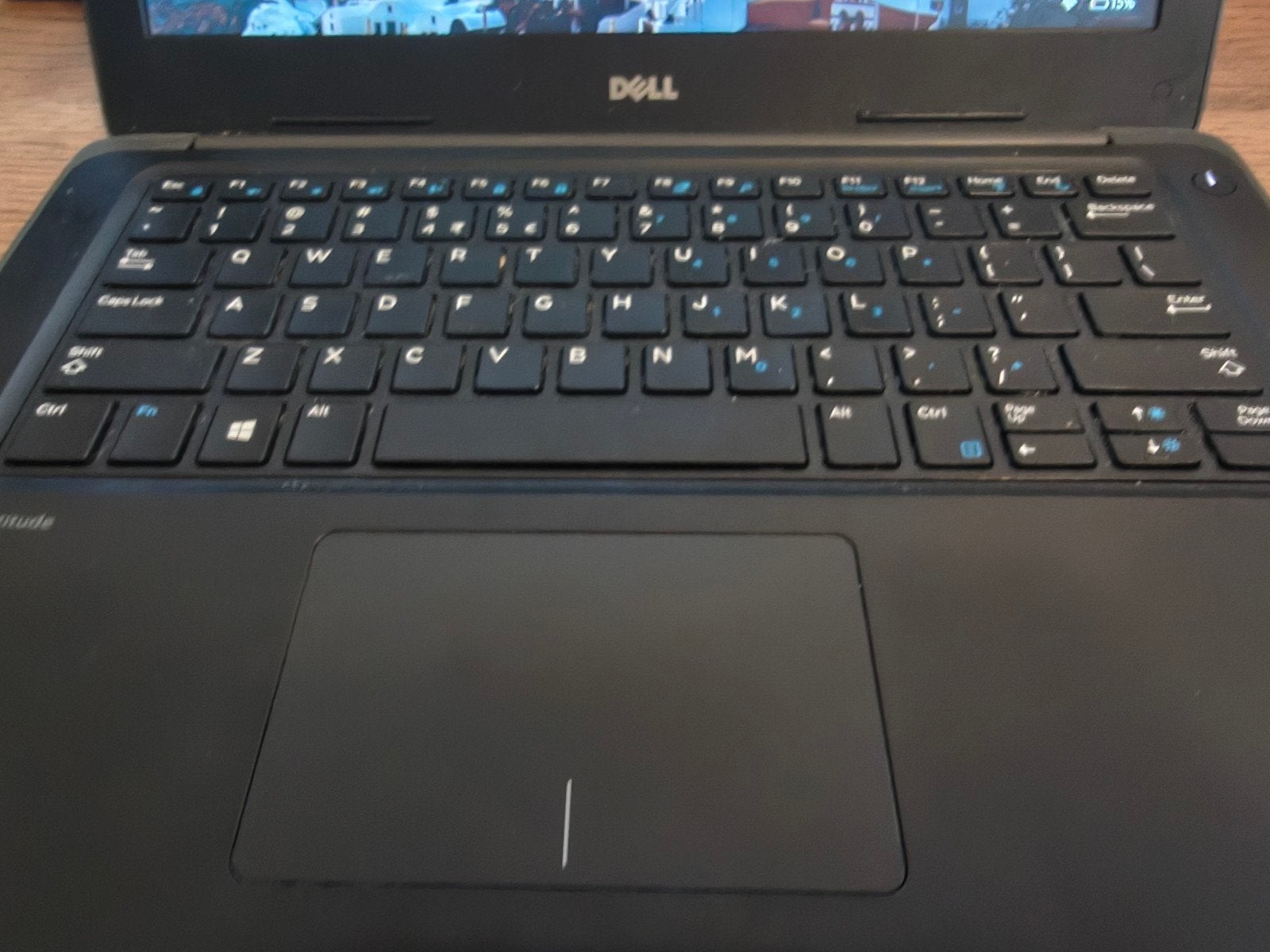 Dell latitude 3380 Windows 11 (pentium Gold), Computers en Software, Windows Laptops, Gebruikt, 2 tot 3 Ghz, Qwerty, 13 inch