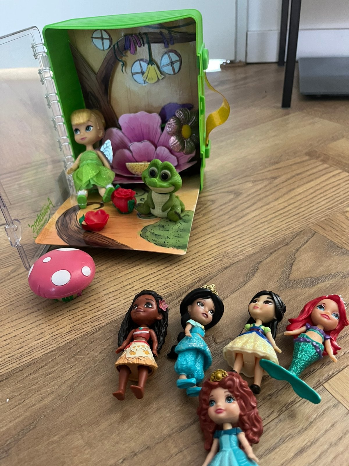 Disney Tinkerbell en prinsesjes, Verzamelen, Disney, Ophalen, Overige figuren, Zo goed als nieuw, Beeldje of Figuurtje