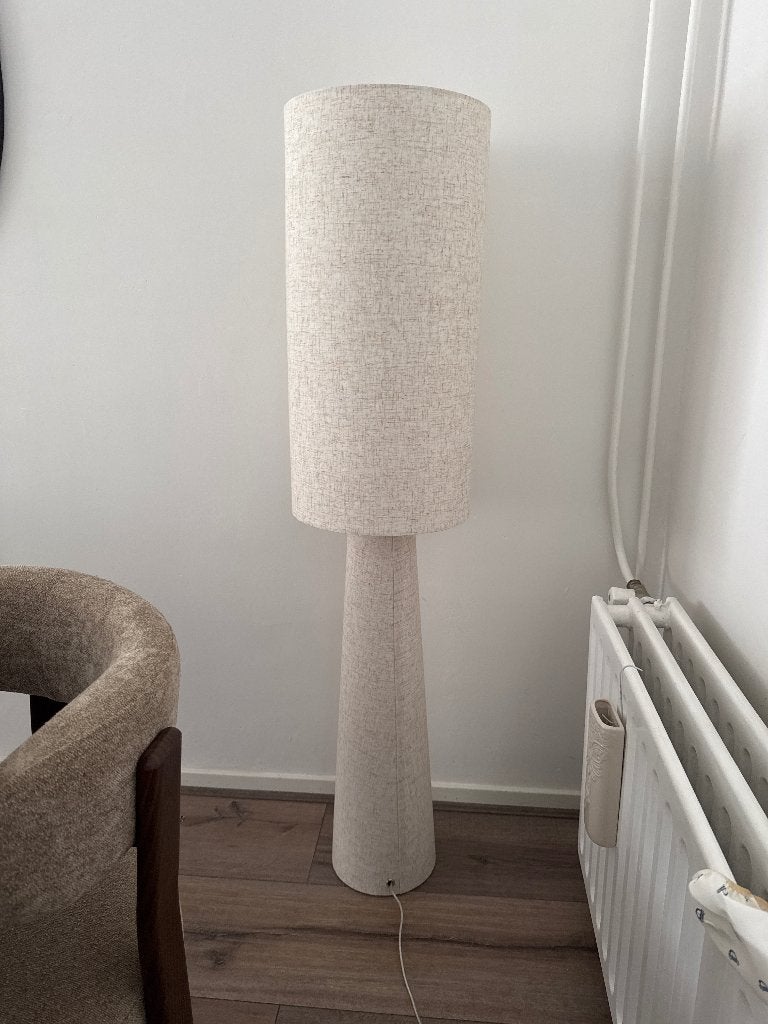 Vloerlamp beige, Huis en Inrichting, Ophalen, Zo goed als nieuw, Textiel, 150 tot 200 cm