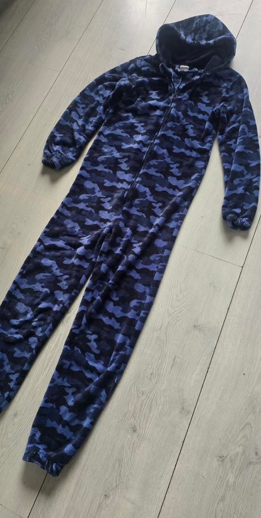 Onesie blauw camouflage mt 158, Kinderen en Baby's, Kinderkleding | Maat 158, Nacht- of Onderkleding, Gebruikt, Kids, Jongen of Meisje