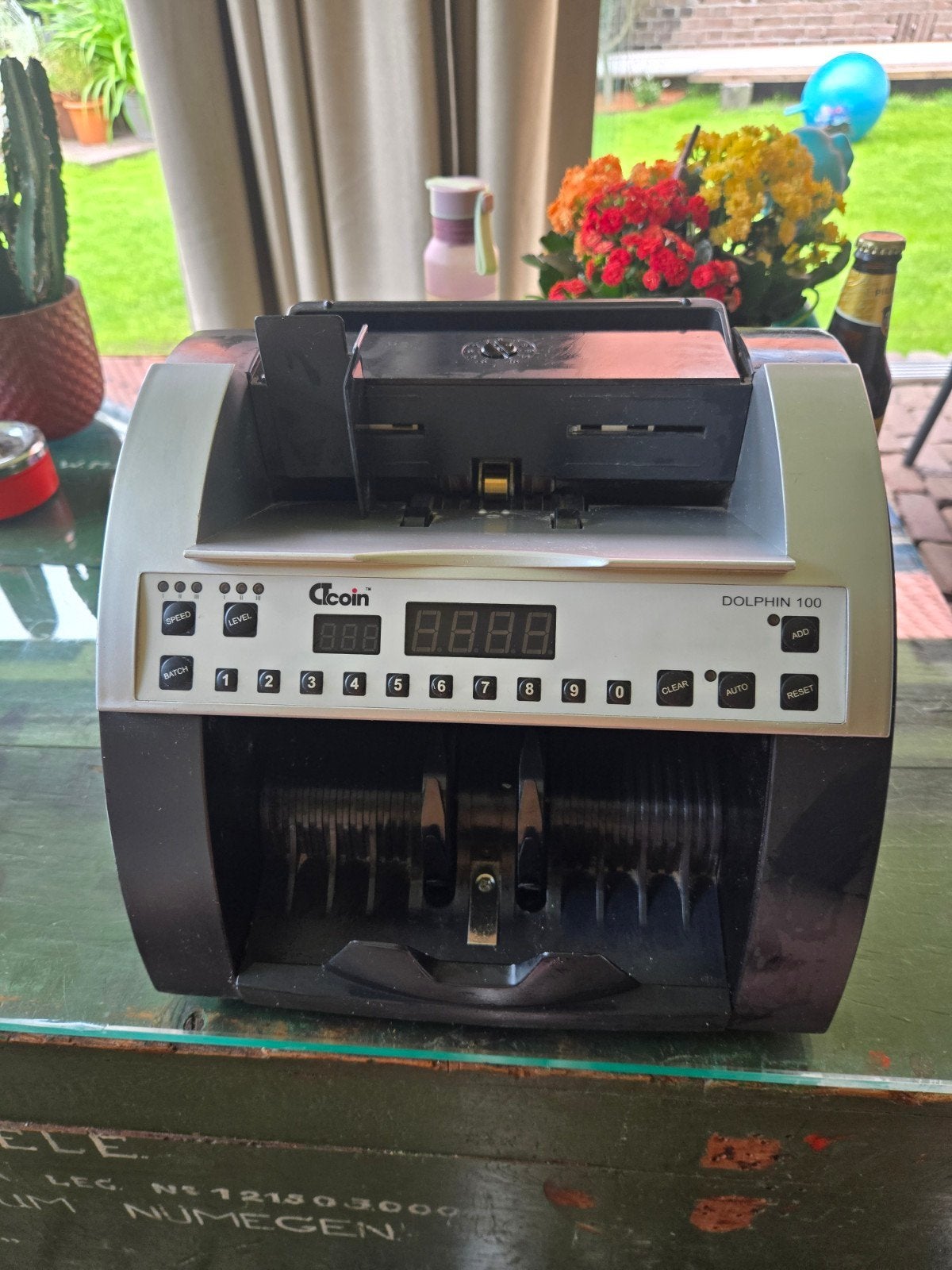 CT Coin geld tel machine, Ophalen