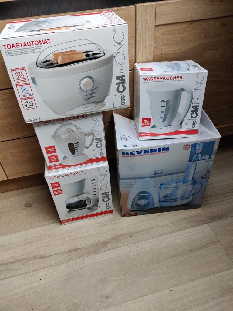 5 Keukenapparaten in een koop: waterkoker, citruspers, etc., Huis en Inrichting, Keuken | Keukenbenodigdheden, Overige typen, Nieuw
