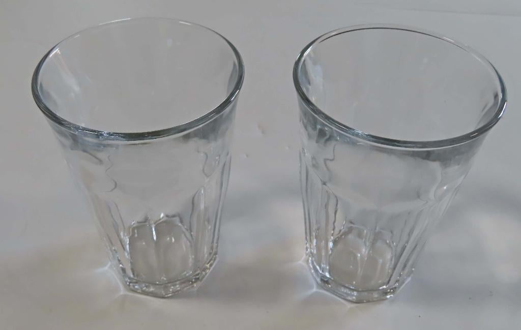 2 glazen Duralex, voor koude en warme dranken, hoog 12,5 cm, Verzamelen, Glas en Borrelglaasjes, Ophalen of Verzenden, Zo goed als nieuw
