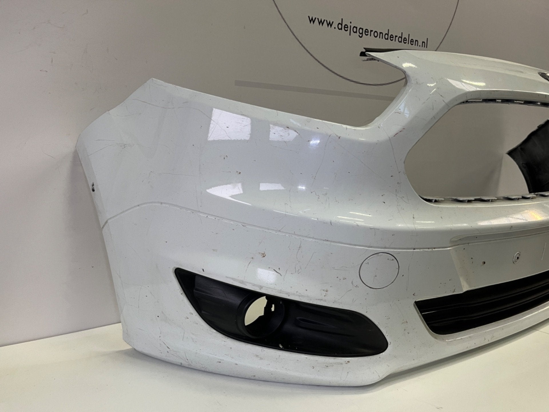 FORD TRANSIT COURIER 2 VOORBUMPER BUMPER 2012-, Auto-onderdelen, Gebruikt, Voor, Info@ford.com, Ophalen of Verzenden